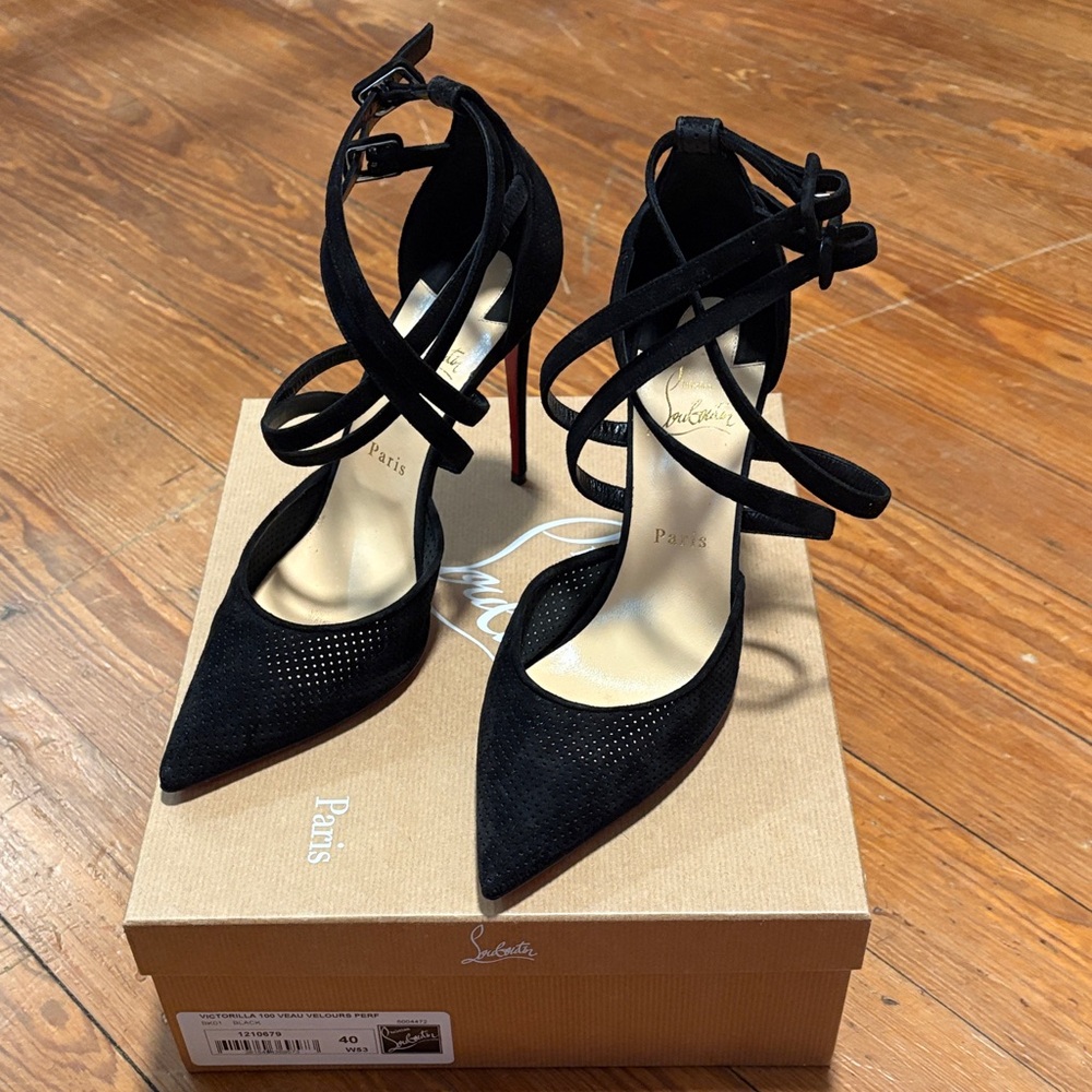 Christian Louboutin Victorilla 100 Size 40 Black Suede